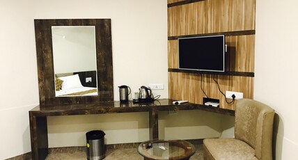 Hotel The Park Room Type - Premium Double Room