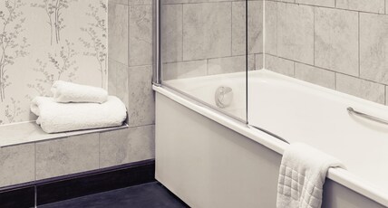 Mercure Thame Lambert Hotel Room Type - Standard Room with 2 zip-beds