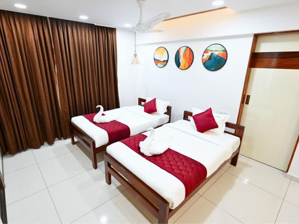 Luxe Living Serviced Apartments - Tap to explore photos