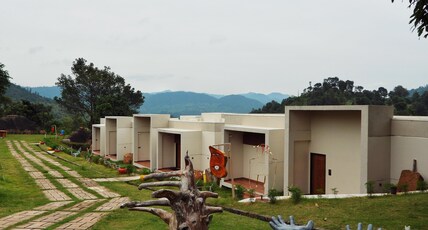 MIRROR HOTEL AND RESORTS, ARAKU VALLY Room Type - Hill View