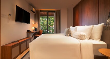 Beachwalk Residence Room Type - 2-Bedroom Deluxe Suite