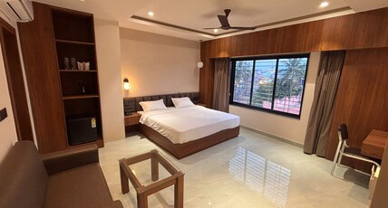 Hotel Rajiv Palace Room Type - Deluxe Room