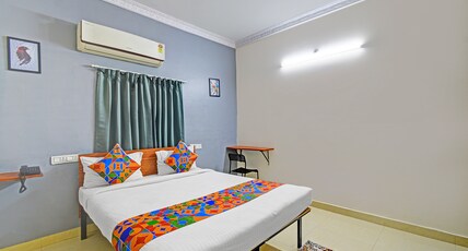 FabHotel AIG Broholic - 250m from AIG Hospital Room Type - Deluxe Room