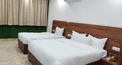 Lotustar Room Type - Deluxe Room