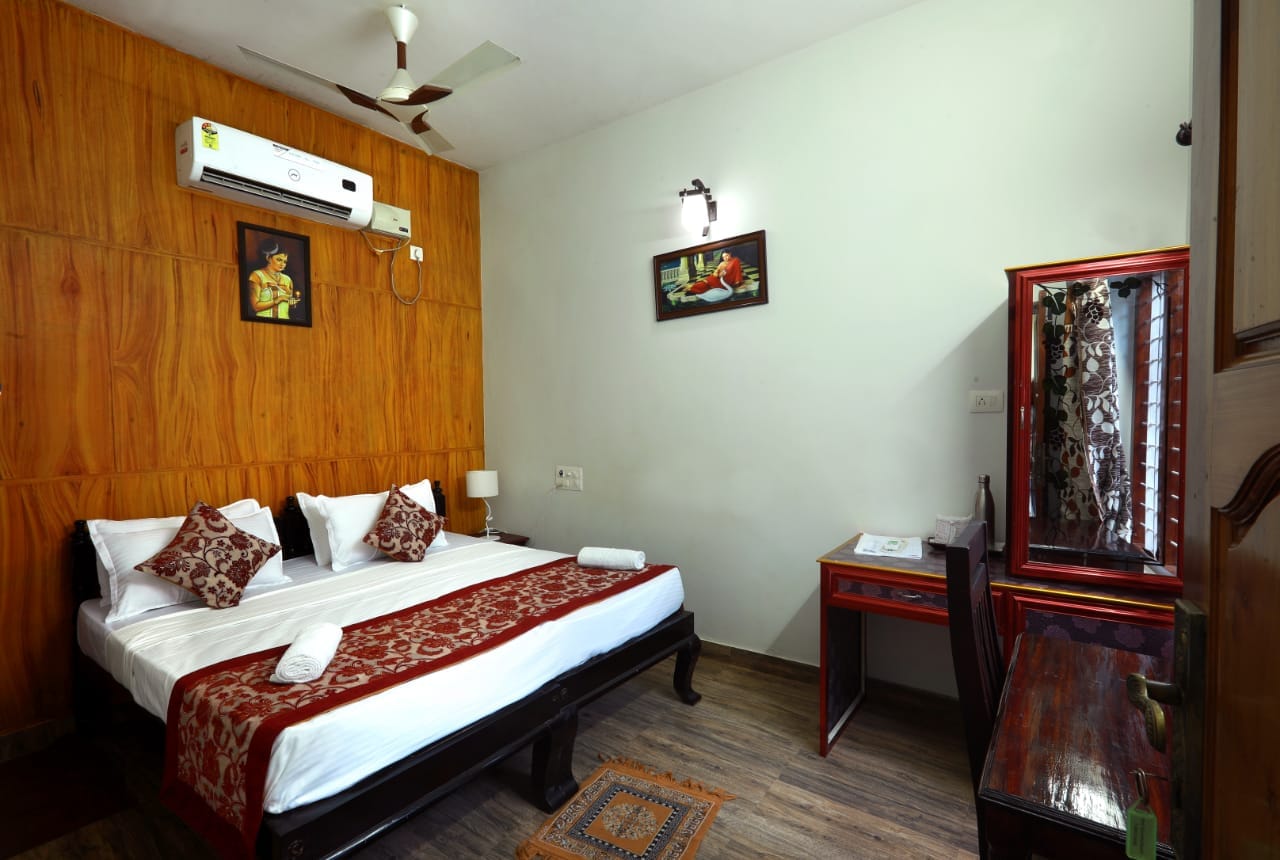 Ideal Ayurvedic Resort - Tap to explore photos