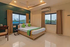 Treebo Tulip Comfort