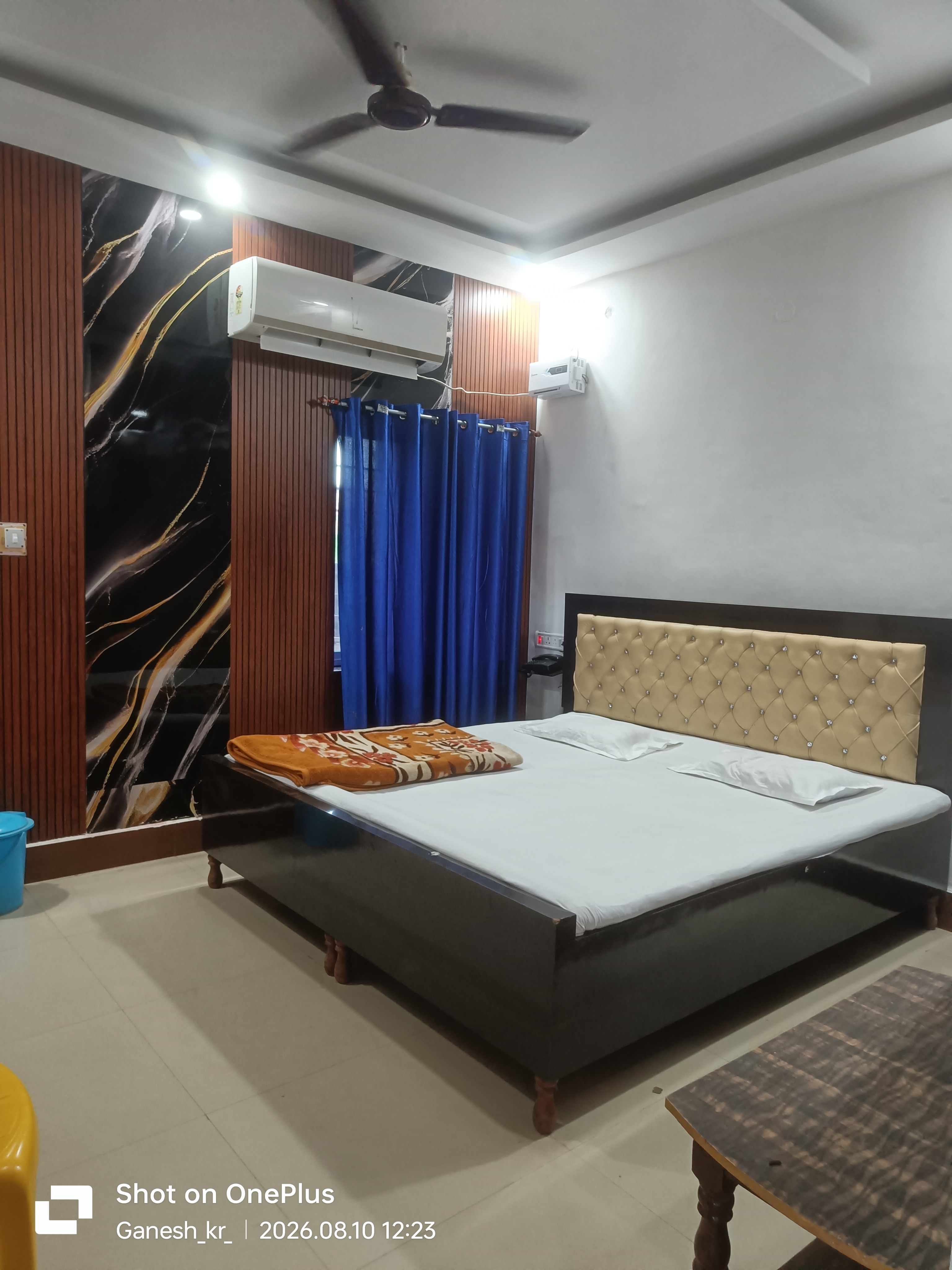 Hotel Rahul - Tap to explore photos