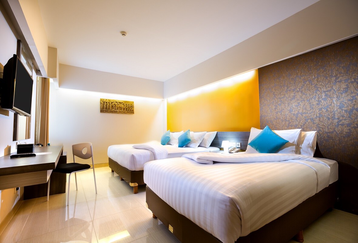 Siesta Legian Hotel - Tap to explore photos