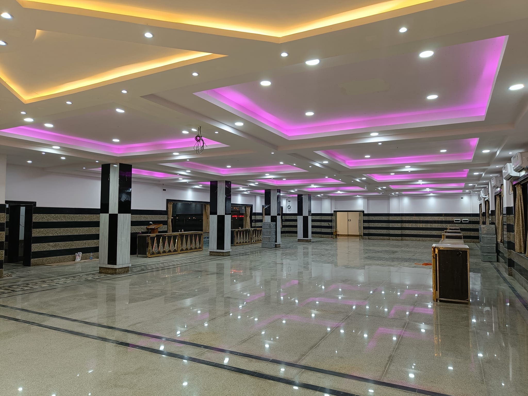 Main gallery