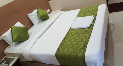 RNA RESIDENCY Room Type - Deluxe Room