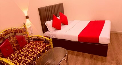 Hotel MK Grand Room Type - Deluxe Room