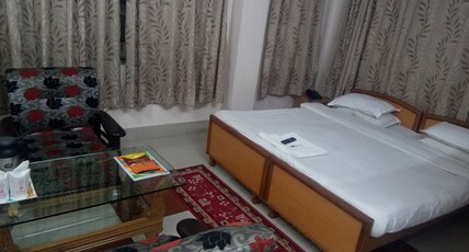 HOTEL AADDITAYAA INTERNATIONAL Room Type - SUITE