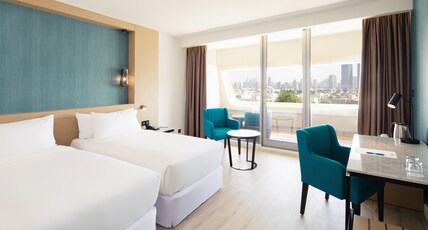 Occidental Sharjah Grand Room Type - Deluxe City View with balcony Occidental Sharjah Grand Room Type - Deluxe City View with balcony