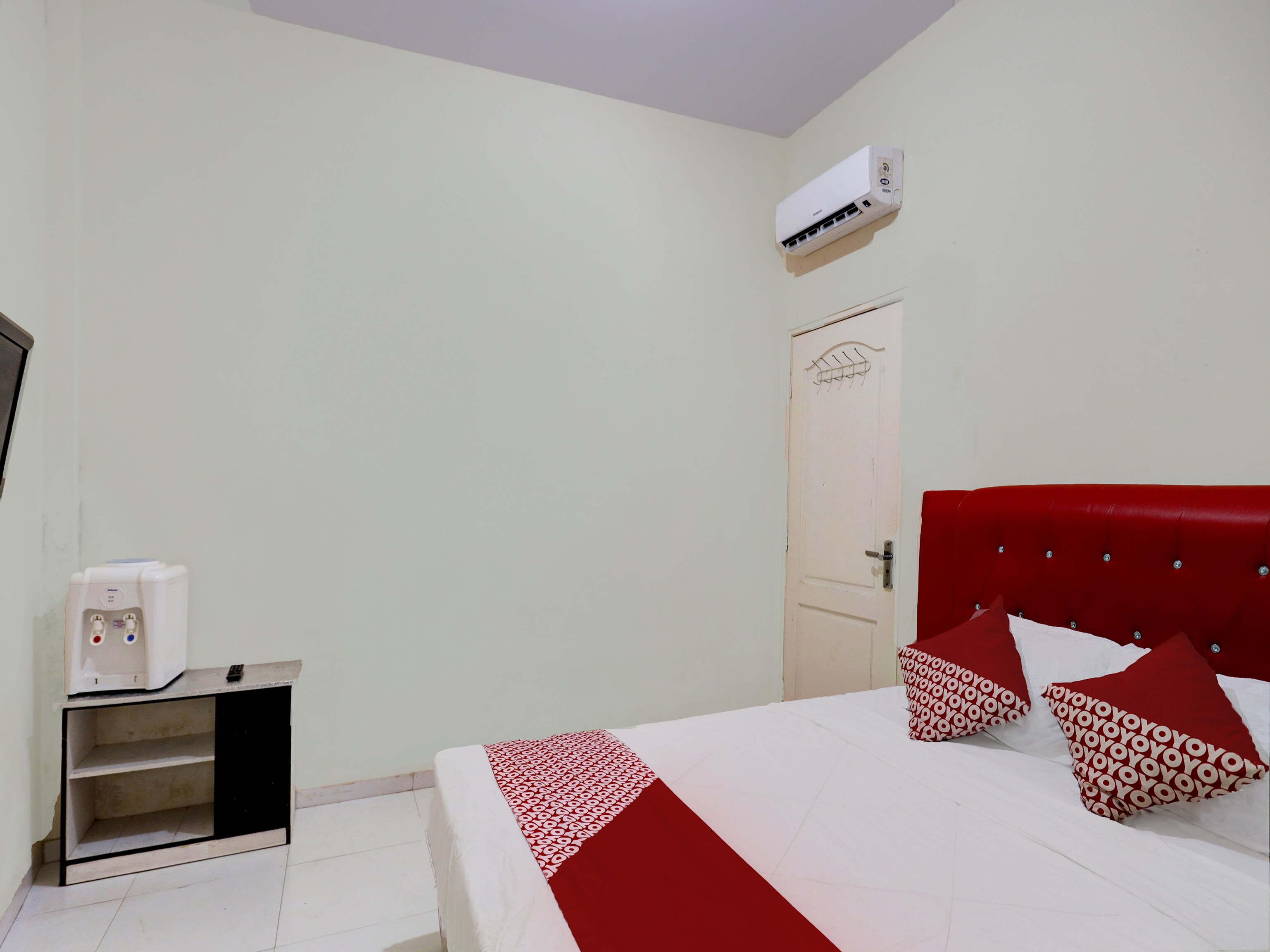 Hotel O Baloi Homestay - Tap to explore photos