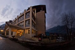 Address of Hotel Sitara International