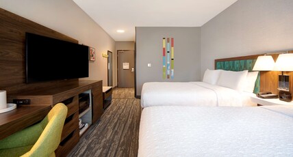 Hampton Inn & Suites Rancho Cucamonga Room Type - 2QN MOB/HEARING ACC TUB NS