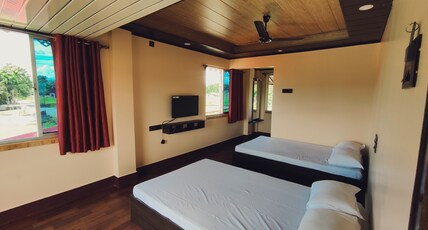 Bonpahari Resort Room Type - NON AC Deluxe  Room
