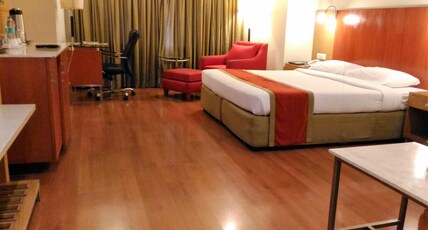 Taj Tristar Room Type - Superior Deluxe Wooden Flooring Room