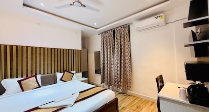 HOTEL GOLDEN MEET Room Type - Premium Deluxe HOTEL GOLDEN MEET Room Type - Premium Deluxe