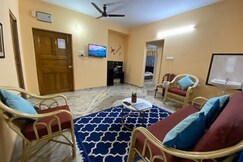 Cozy Home (1 Ac/1 nonAc) Entire 2Bhk near Airport