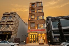 Address of Hotel Shiv Gangey