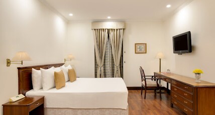 Ambassador, New Delhi - IHCL SeleQtions Room Type - Superior Room Queen Bed