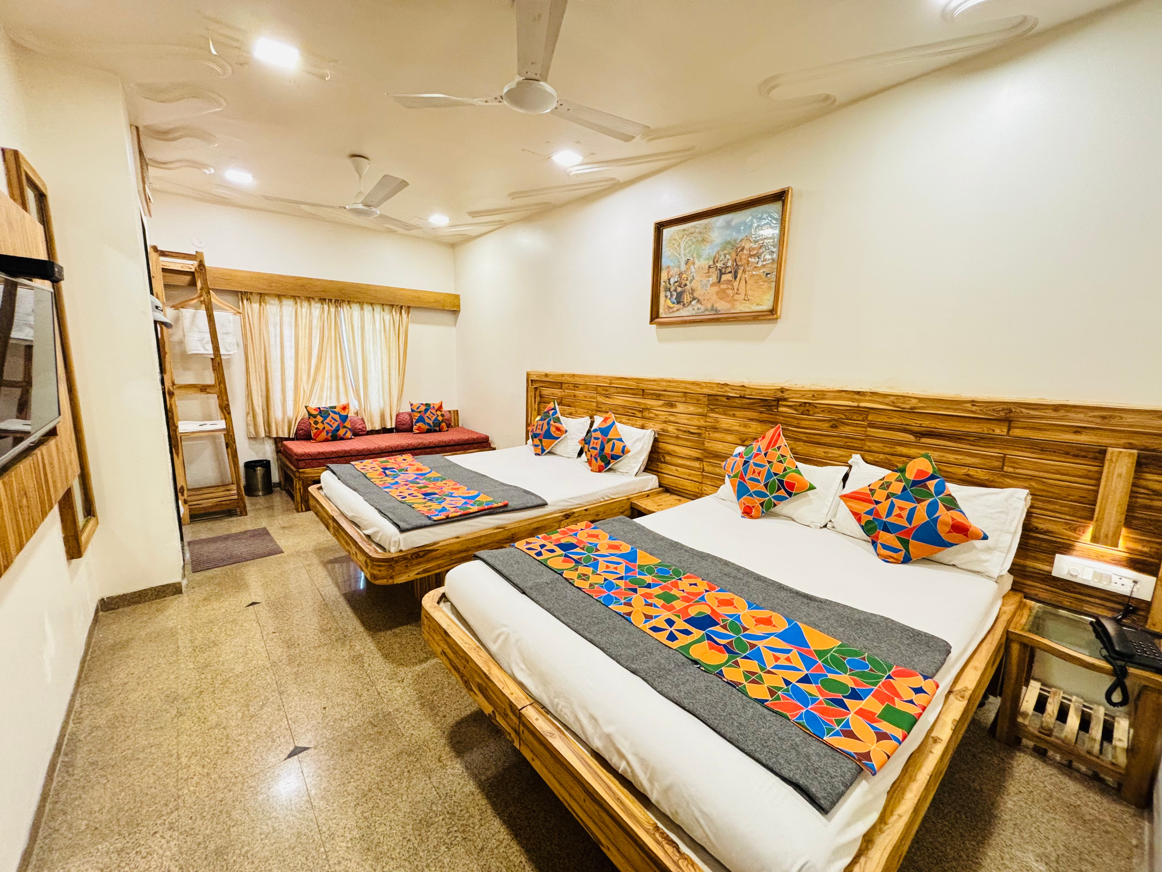 Hotel Regency - Tap to explore photos