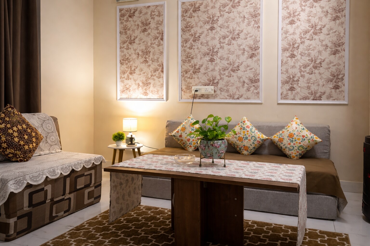 Cozy Comfort .. your cozy escape away from home - Tap to explore photos
