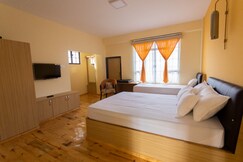 The Eureka Inn N Cafe