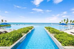 Sheraton Grand Danang Resort