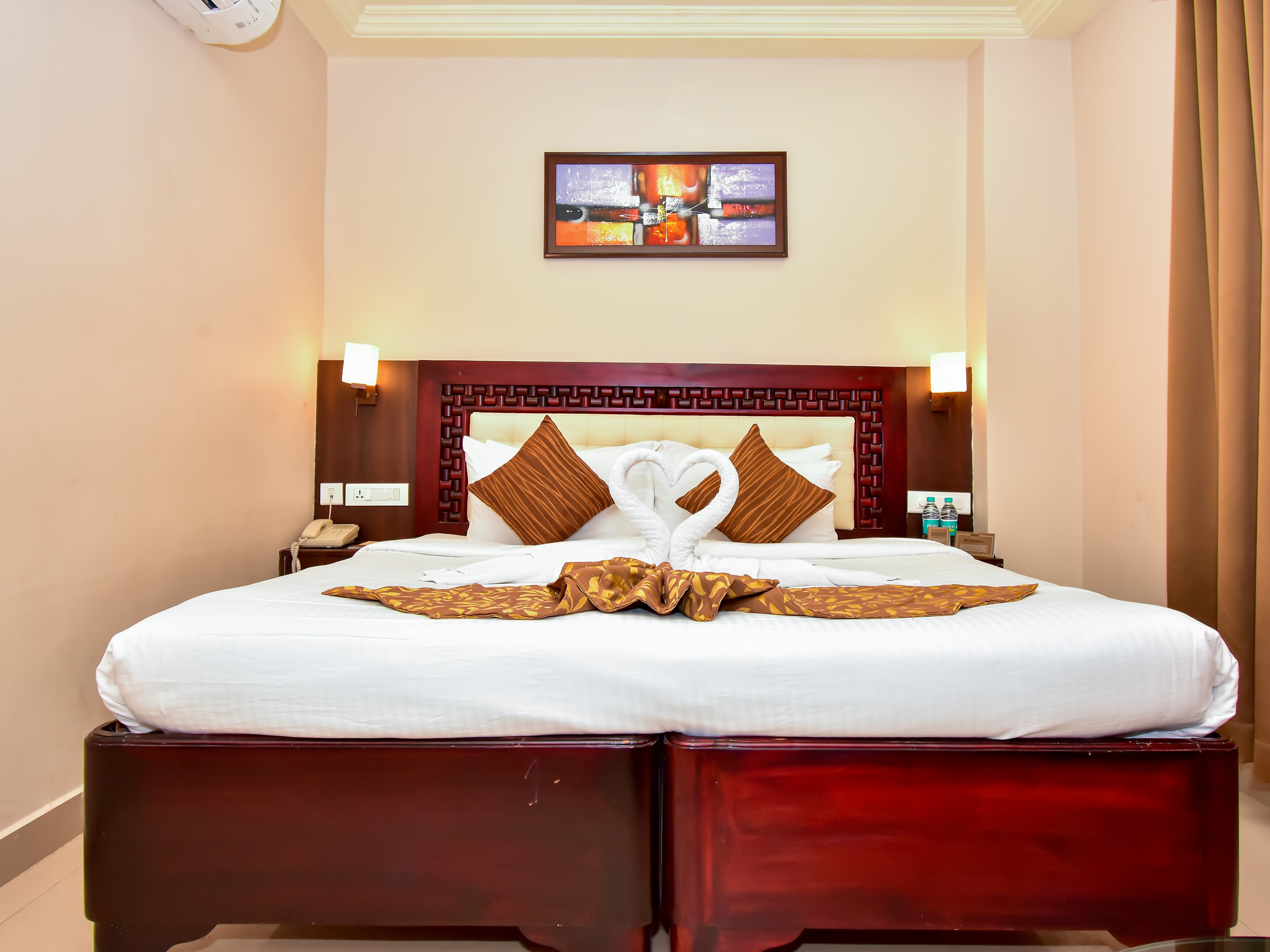 Haian - An Olive Tree Hotel - Tap to explore photos