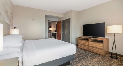 Embassy Suites by Hilton Albuquerque Room Type - 1 KING SUITE-PURE WELLNESS