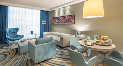 Radisson Blu Hotel, Jeddah Corniche Room Type - Suite - One Bedroom, Sea View amp; Lounge