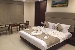 Rajdeep Hotel Chotila