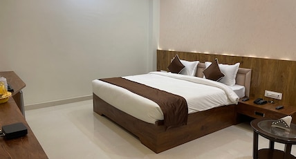 Maheshwari Jalsa Room Type - EXECUTIVE ROOM Maheshwari Jalsa Room Type - EXECUTIVE ROOM