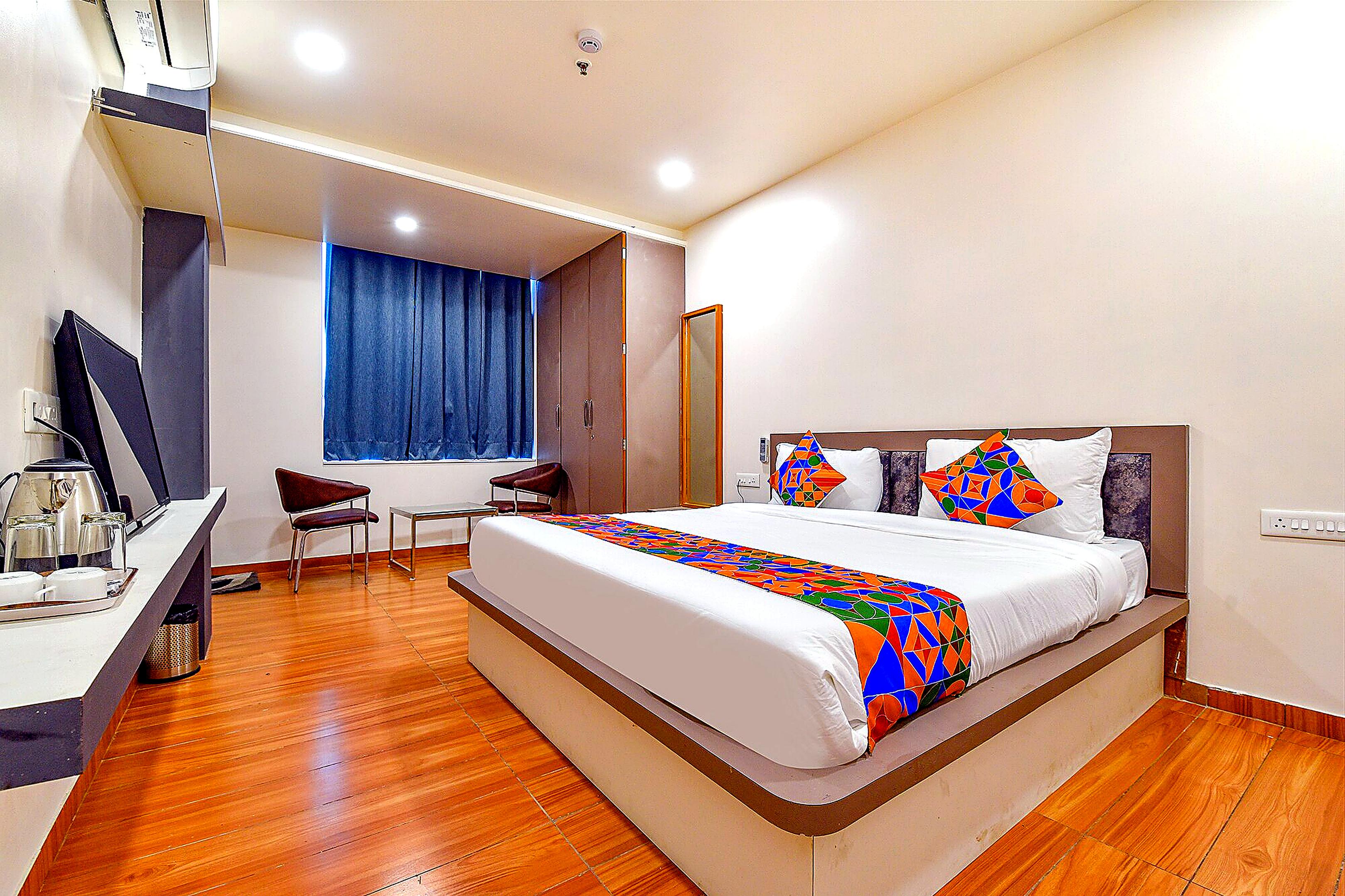 Hotel Prime Rudra - Tap to explore photos