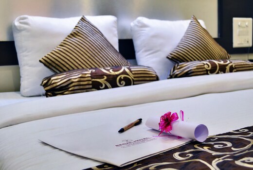 Regal Hotel