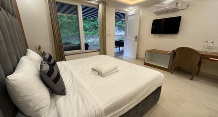 Hotel River bend Room Type - Bedroom 8