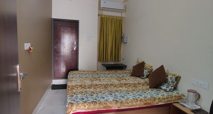 hari ratna home stay Room Type - Double Room