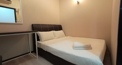 Hotel O Lm Residence Room Type - Spot on Double