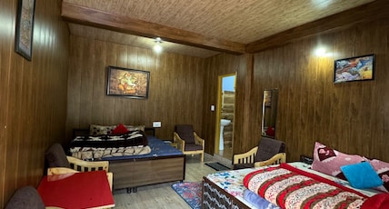 Cafe Kush Tosh And Stay Room Type - Quadruple Room with Balcony Cafe Kush Tosh And Stay Room Type - Quadruple Room with Balcony