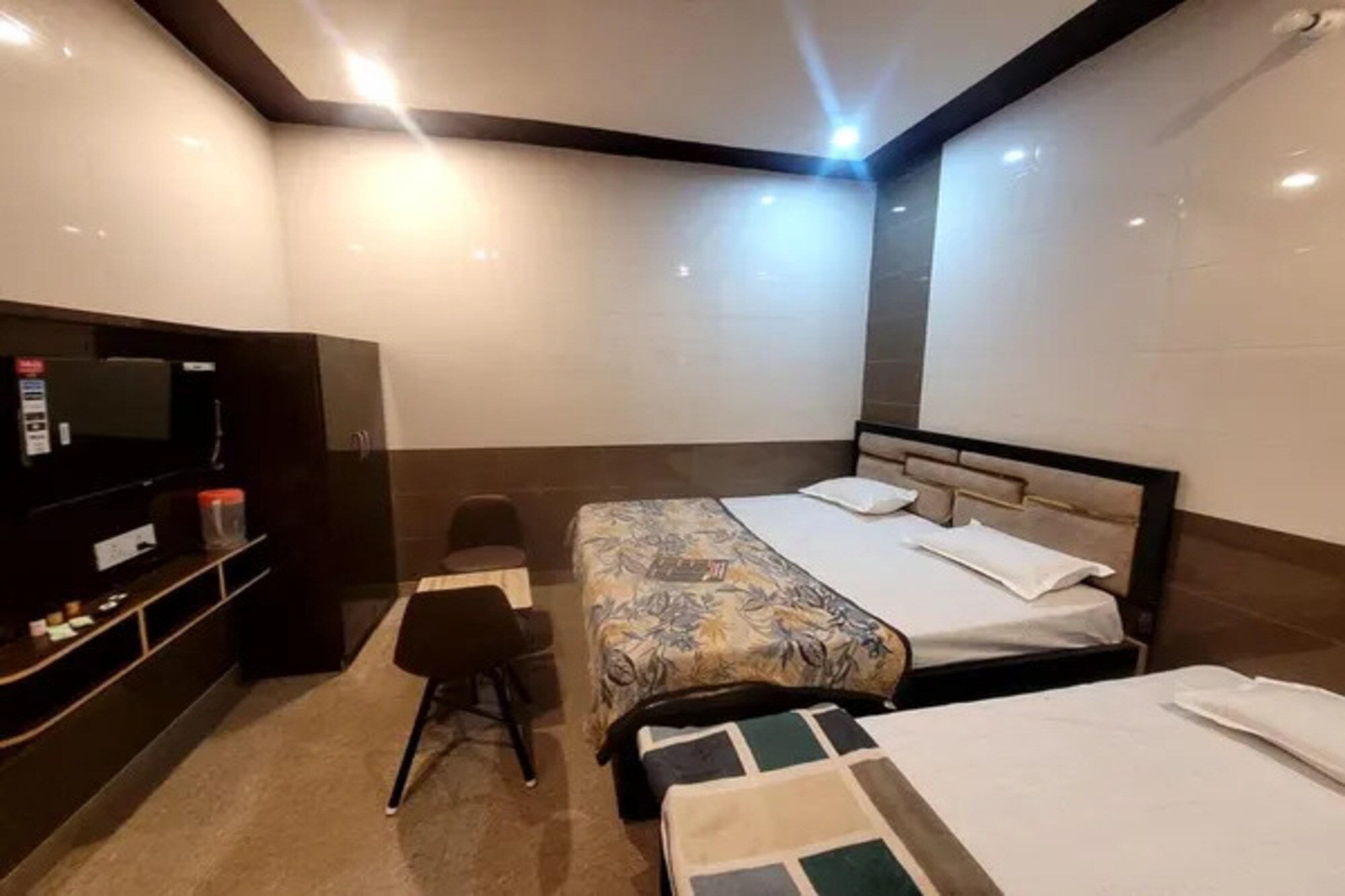 FabHotel Shri Bhagat Ji Sewa Dham - Tap to explore photos
