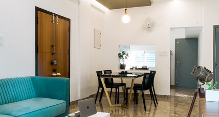 Avalon Homes Room Type - Deluxe One Bedroom Apartment AC
