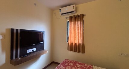 Feast And Rest Room Type - Premium Room AC (Smoking allowed)