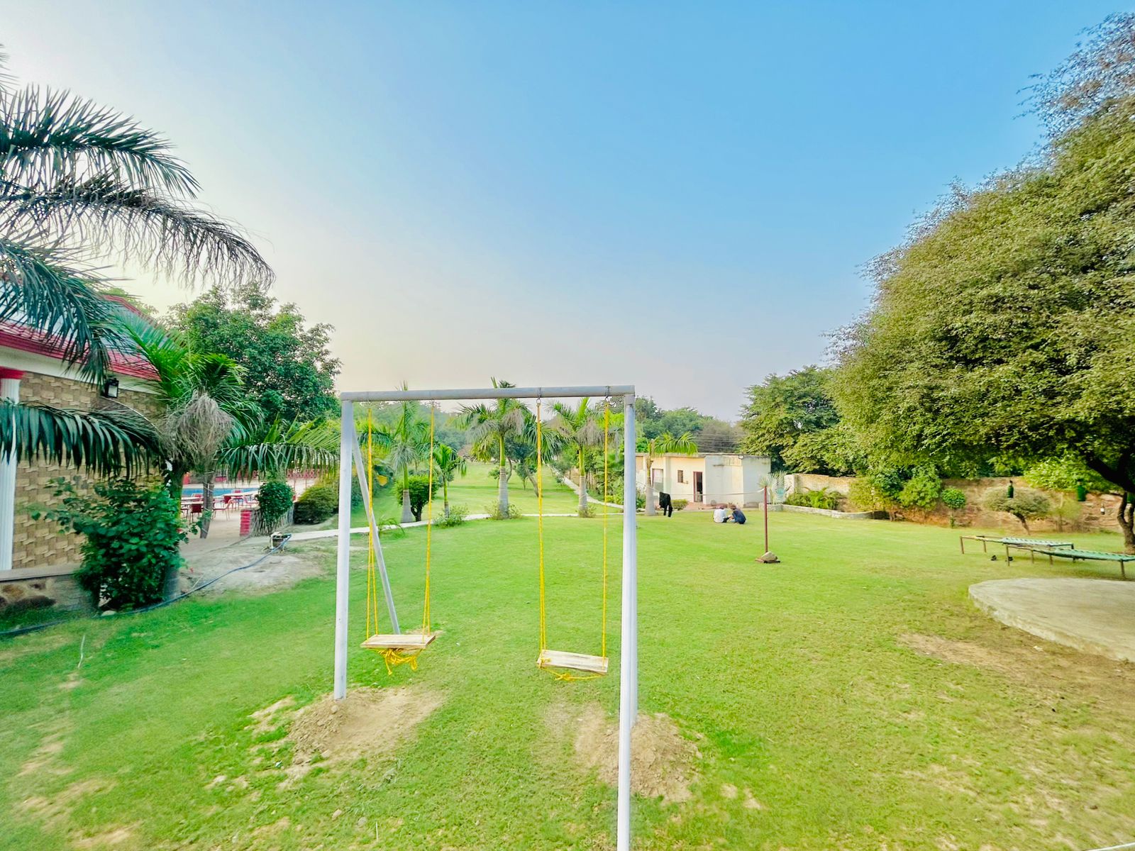 Stay Viable Farm house 5BHK - Tap to explore photos