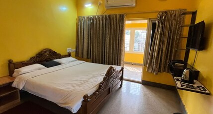 Sai Somu Inn | Near Fire Station Square Room Type - Suite Room