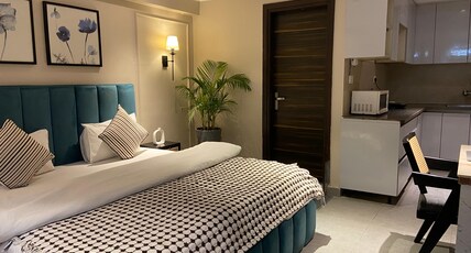 Maison Apartments 819 by One tree Stays Room Type - Pvt Studio with Kitchen-Next To Parking Space