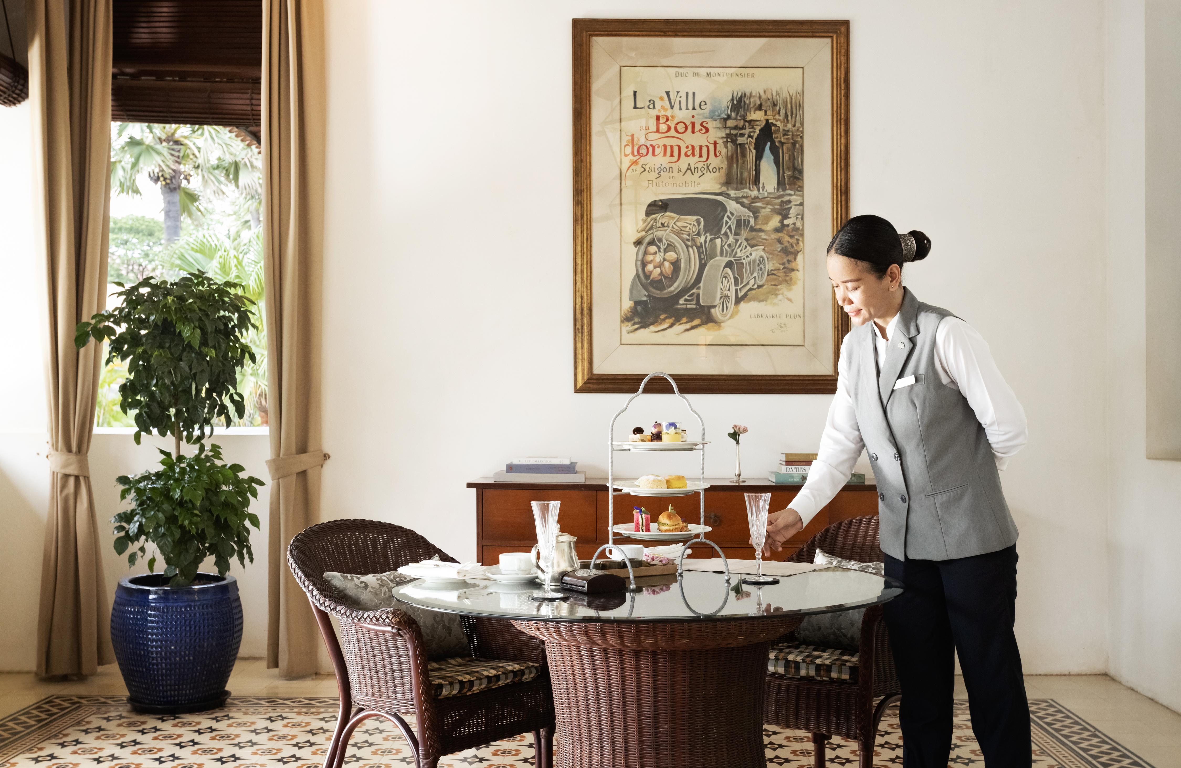 Raffles Grand Hotel d'Angkor - Tap to explore photos