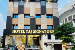 HOTEL TAJ SIGNATURE