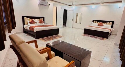 Ganga View Bungee Retreat Room Type - Bedroom 3